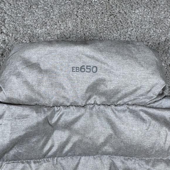 Eddie Bauer Vest Womens Small Gray Full Zip Sleeveless Down Puffer EB650 - Picture 6 of 8